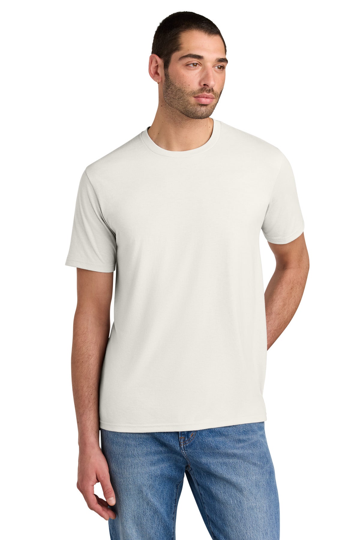 color:White Smoke