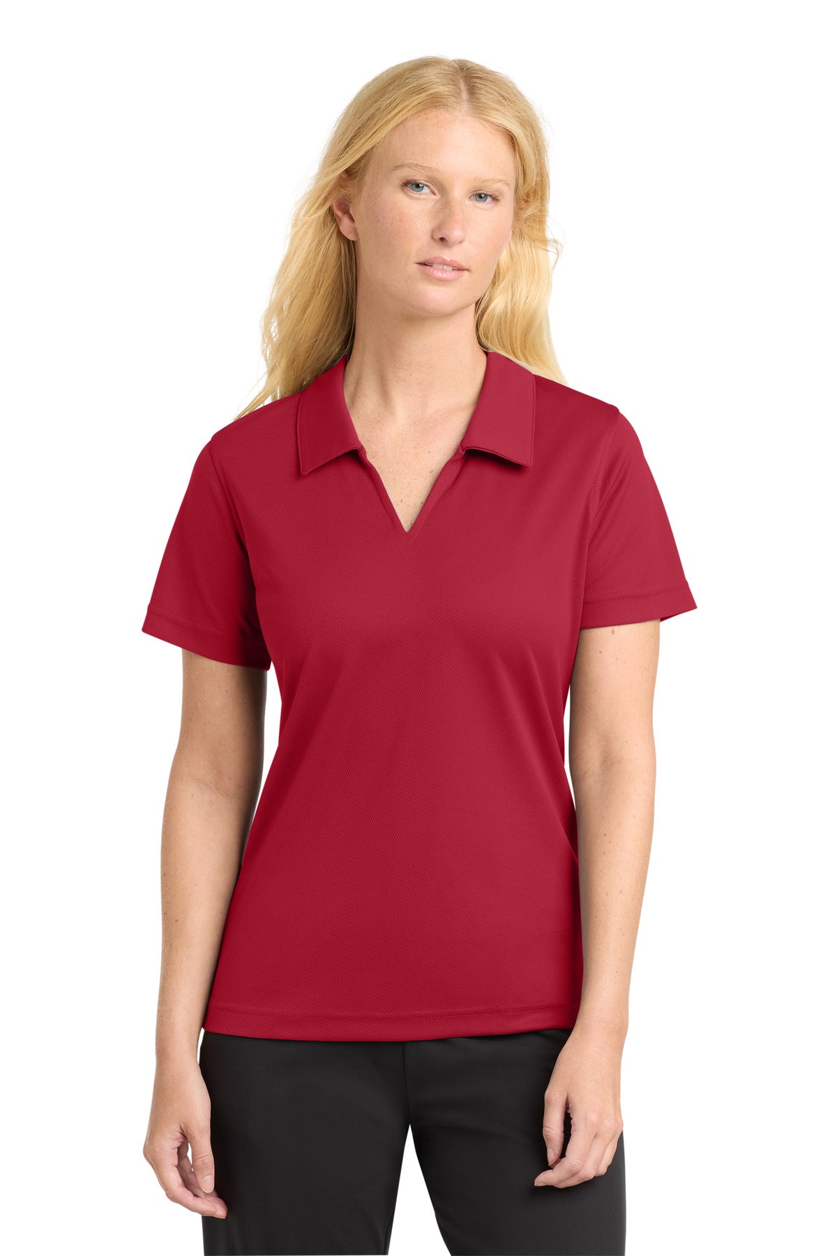 color:Red