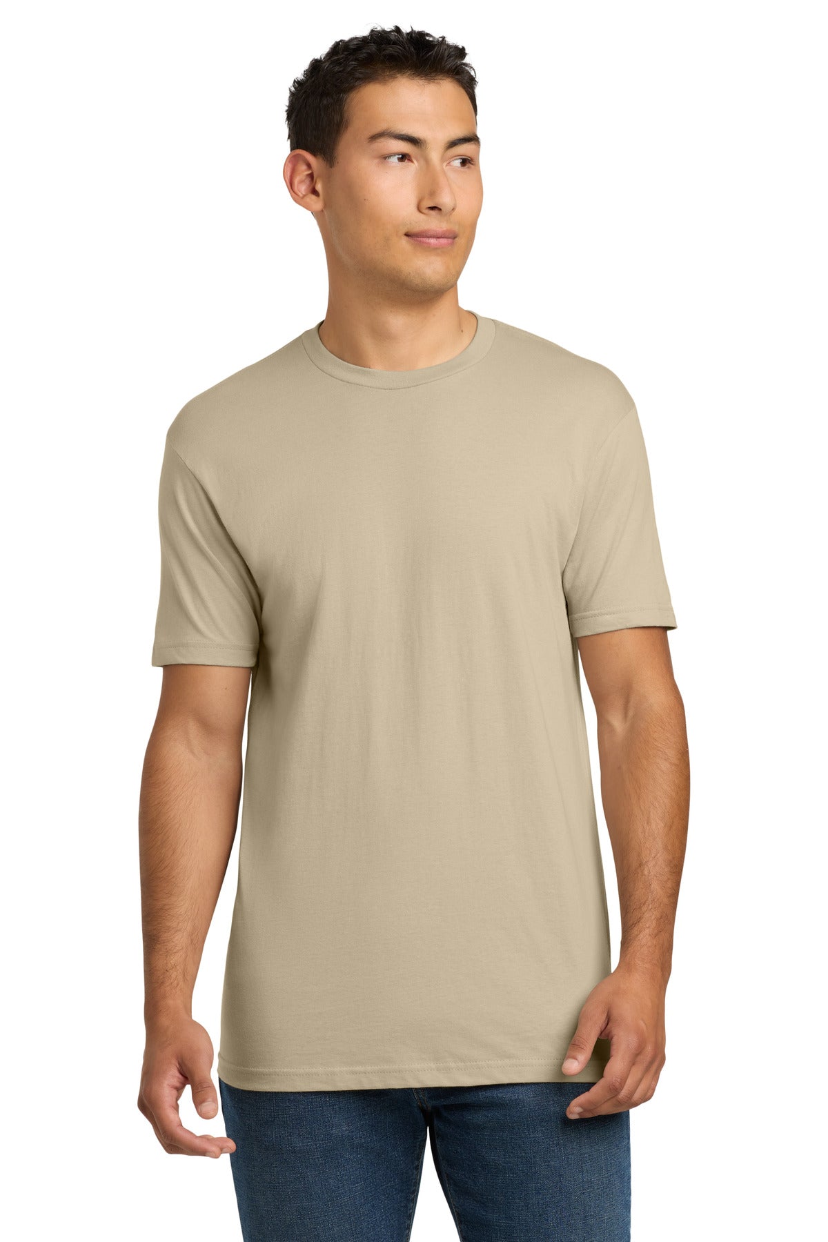 color:Cream