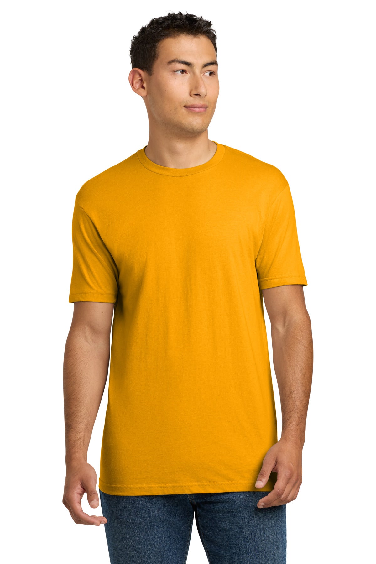 color:Gold