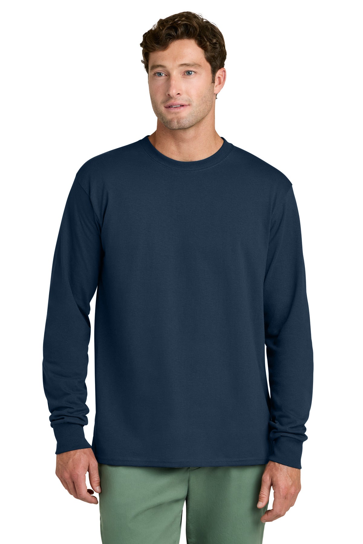 color:Navy